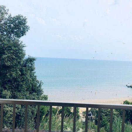 Le 5 Residence Rodi Garganico Bagian luar foto
